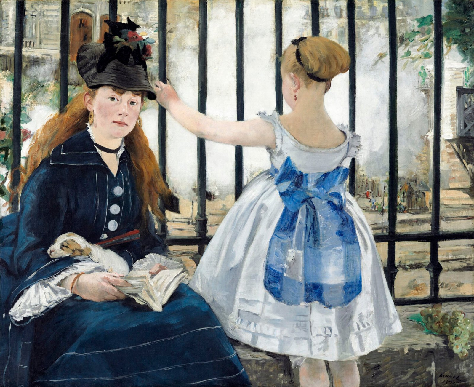 En arte para regalar. Retrato de una mujer joven con un libro sentada junto a una niña frente a una verja de hierro con vapor de tren al fondo, en el cuadro El ferrocarril de Édouard Manet, 1873.
