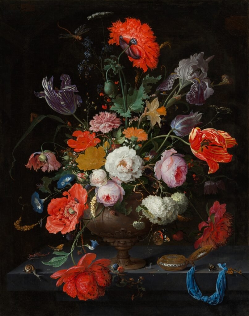 sfumato y técnicas renacentistas Bodegón barroco con flores, frutas y un reloj, compuesto con precisión y simbolismo al estilo de Abraham Mignon.